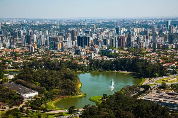 Tour Completo em São Paulo – Guia trilíngue – (Grupo Compartilhado)