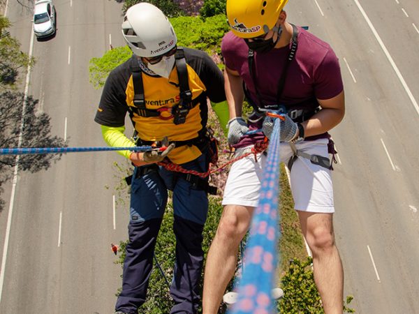 Rapel no Viaduto Sumaré – Aventura Urbana